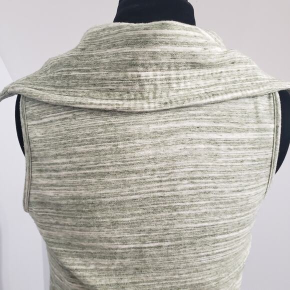 Matilda Jane Vest Green Marled Sweater Sleeveless Button Front Shawl Collar Sz S - Picture 11 of 15